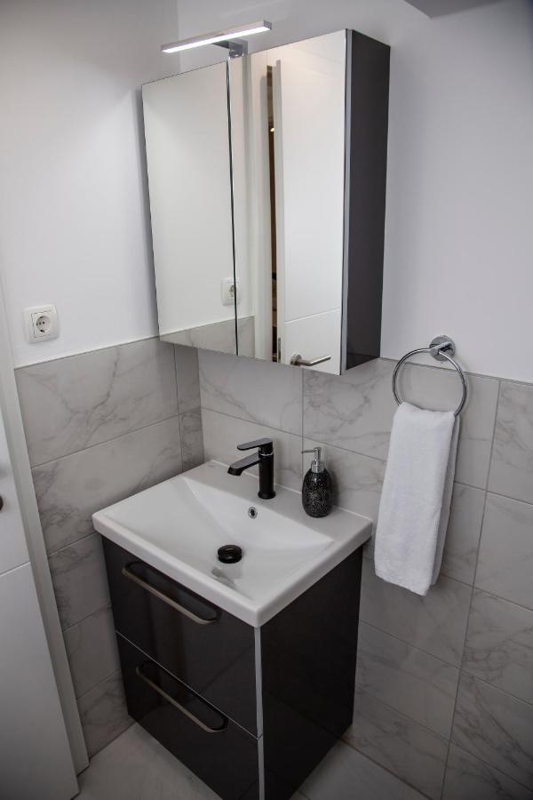 Iadertina Apartment Zadar Exterior foto